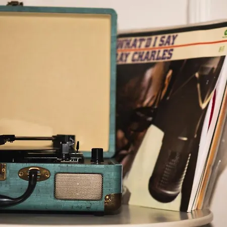 Daire Caracciolo18 - Gb *